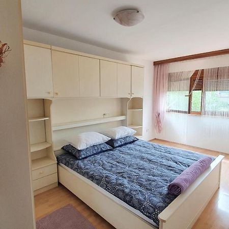 Apartman Caco3 - Potpuno Opremljen Stan U Blizini Plitvickih Jezera Korenica Exteriör bild