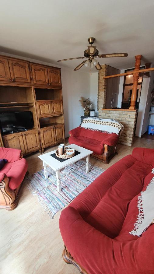 Apartman Caco3 - Potpuno Opremljen Stan U Blizini Plitvickih Jezera Korenica Exteriör bild