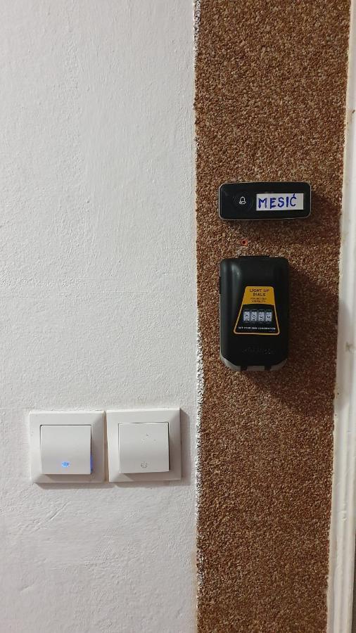 Apartman Caco3 - Potpuno Opremljen Stan U Blizini Plitvickih Jezera Korenica Exteriör bild
